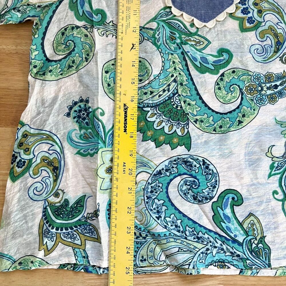 NWT THML short-sleeve top green blue paisley pattern denim-style V-neck collar M - Picture 8 of 8